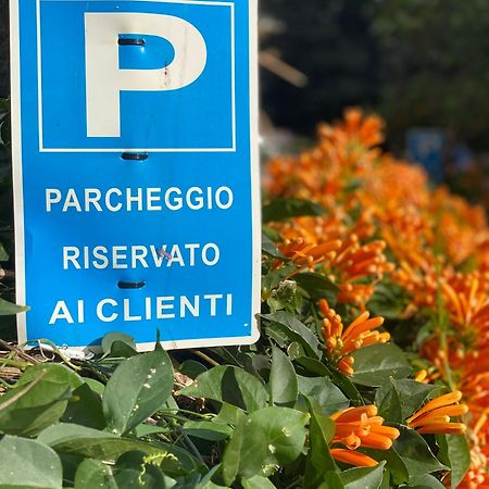 B&B Mareagro Santa Teresa Di Riva Luaran gambar