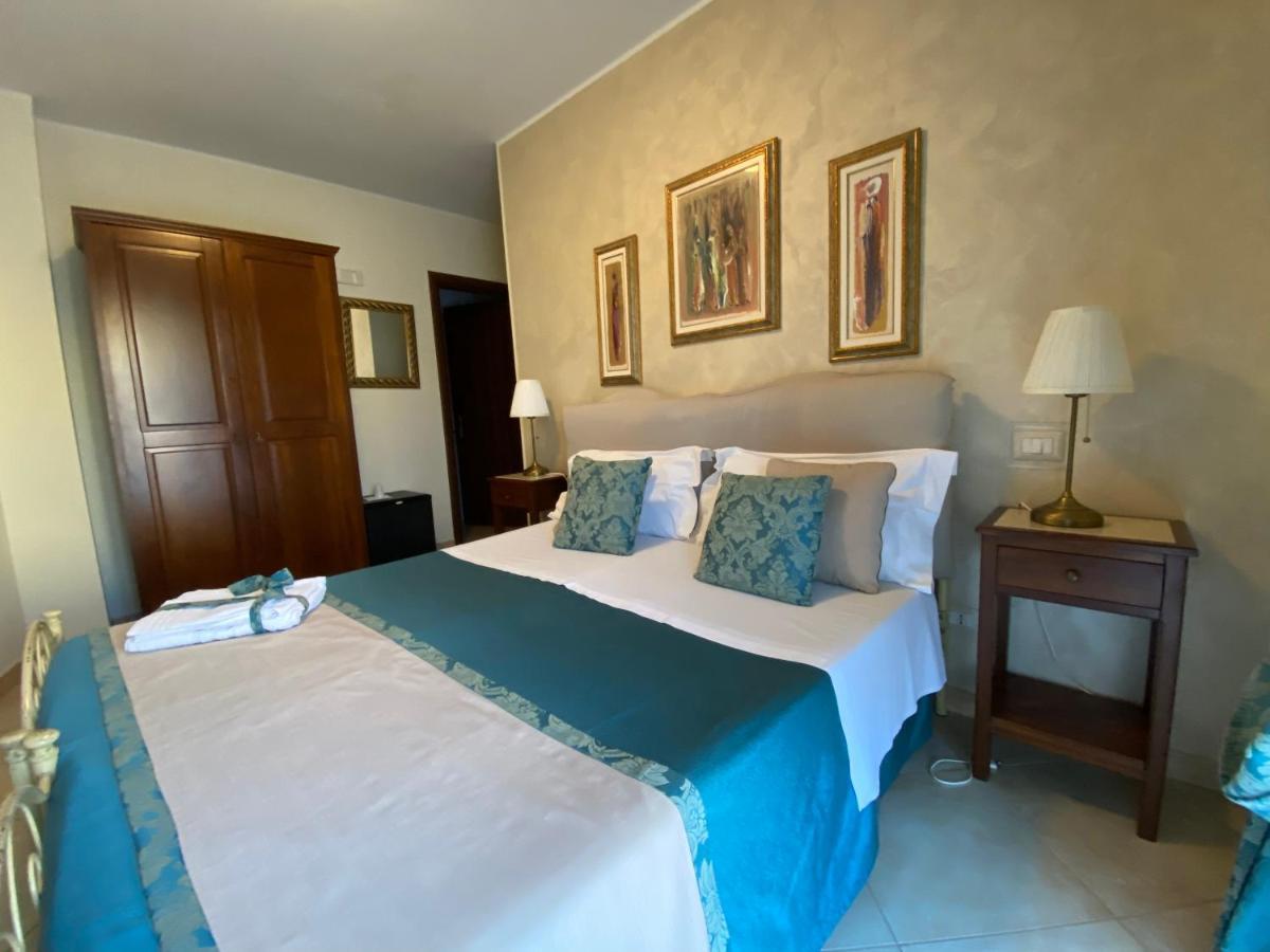 B&B Mareagro Santa Teresa Di Riva Luaran gambar