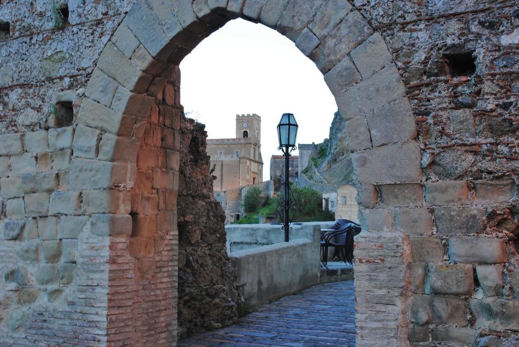 B&B Mareagro Santa Teresa Di Riva Luaran gambar